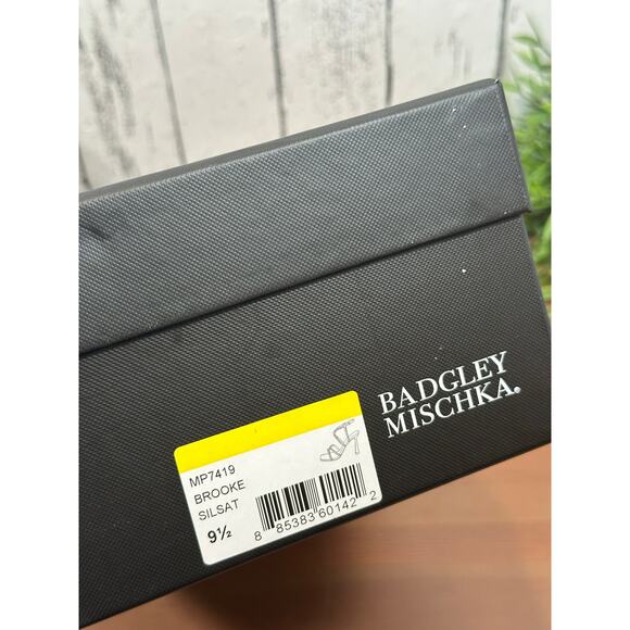 Badgley Mischka Women's Brooke Strappy Bejeweled Stiletto Sandals Heels Size 9.5 - Picture 11 of 11